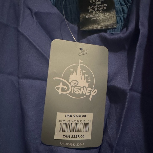 Cinderella Castle dress by Ashley Taylor - Picture 4 of 4